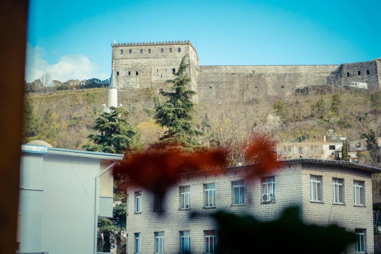Hotel Domino Gjirokaster Bagian luar foto