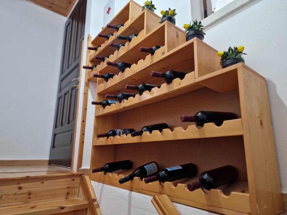 Hotel Domino Gjirokaster Bagian luar foto