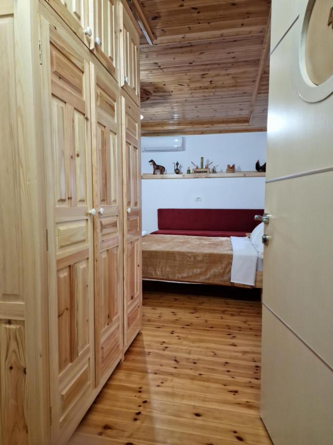 Hotel Domino Gjirokaster Bagian luar foto