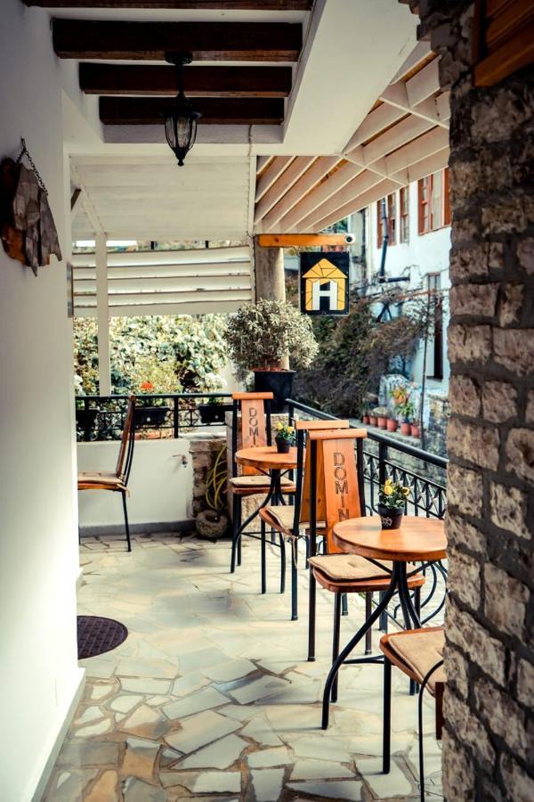 Hotel Domino Gjirokaster Bagian luar foto
