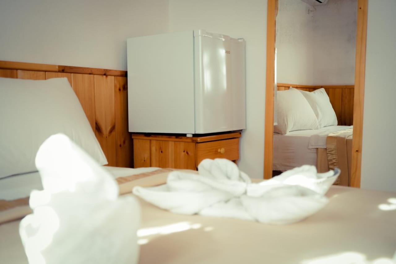 Hotel Domino Gjirokaster Bagian luar foto